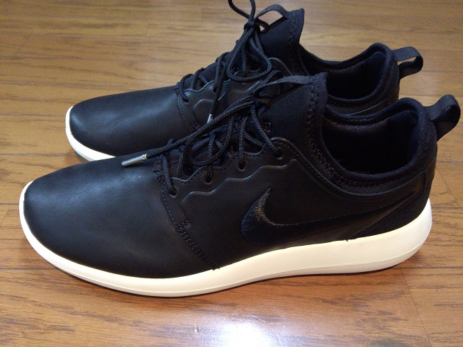 NIKE ROSHE TWO LEATHER